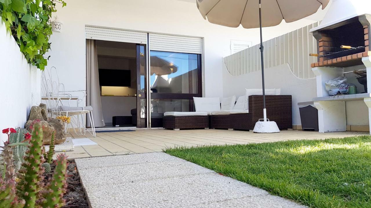 Magnific With A Cozy Garden, 5 Minutes To The Appartement