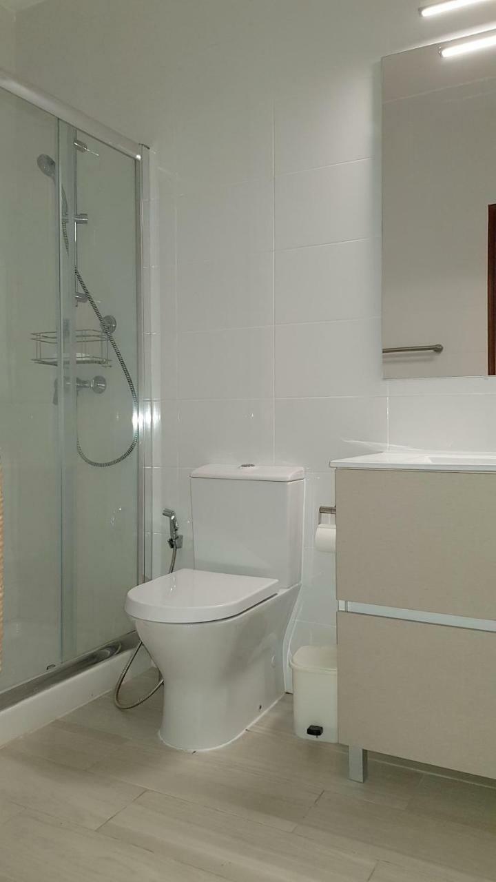 Magnific With A Cozy Garden, 5 Minutes To The Appartement Albufeira